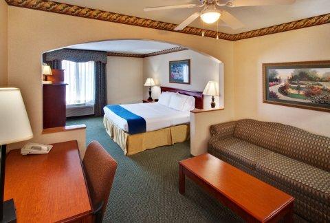 Holiday Inn Express & Suites Clinton By Ihg Eksteriør bilde