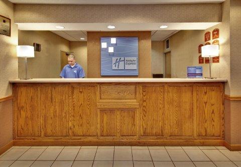 Holiday Inn Express & Suites Clinton By Ihg Eksteriør bilde