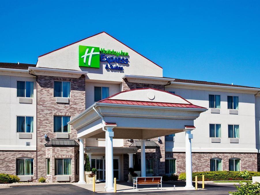 Holiday Inn Express & Suites Clinton By Ihg Eksteriør bilde