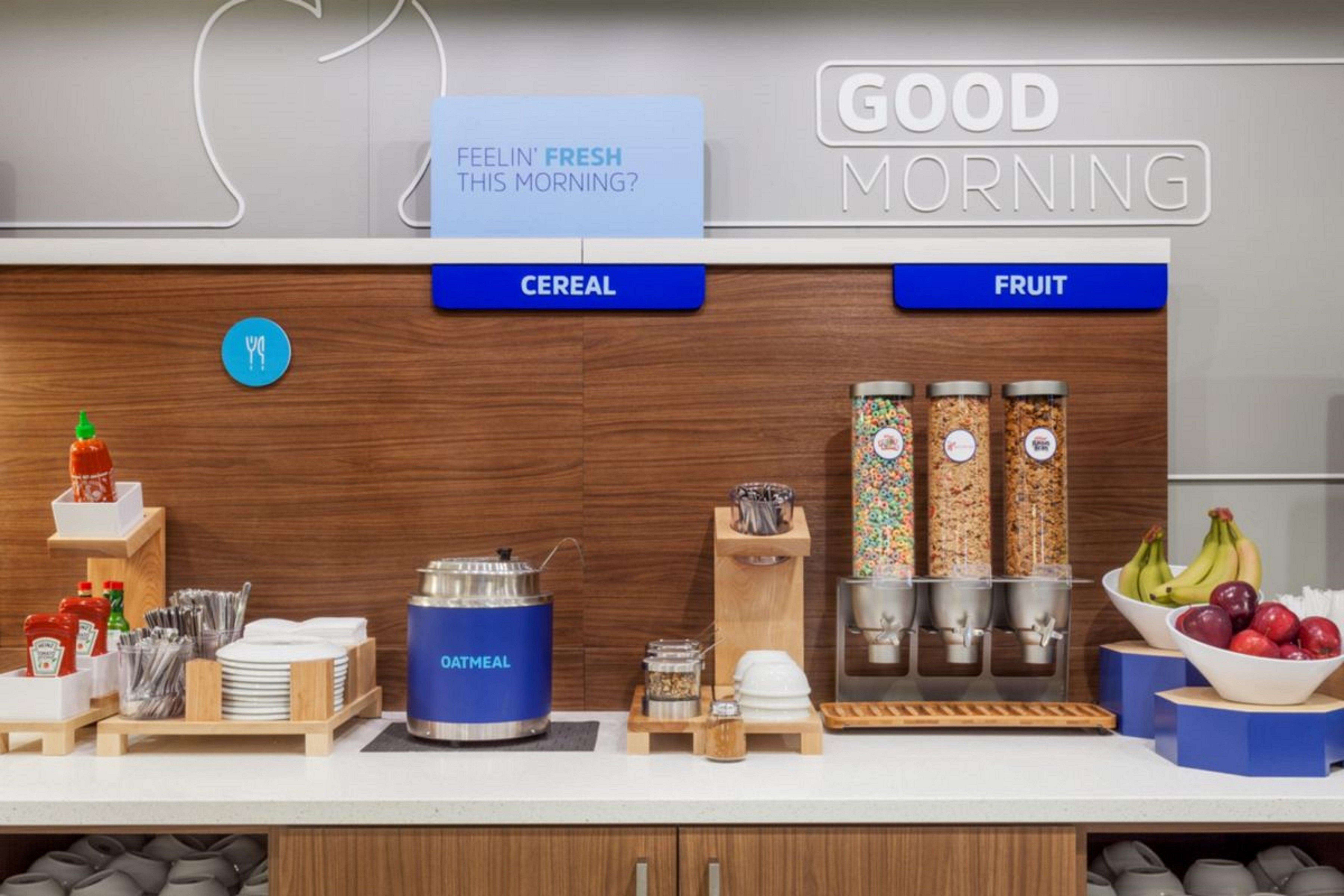 Holiday Inn Express & Suites Clinton By Ihg Eksteriør bilde